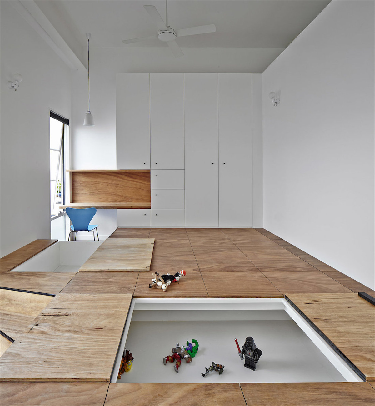 ToyBoxFloor-AustinMaynard-Black-House.jpg