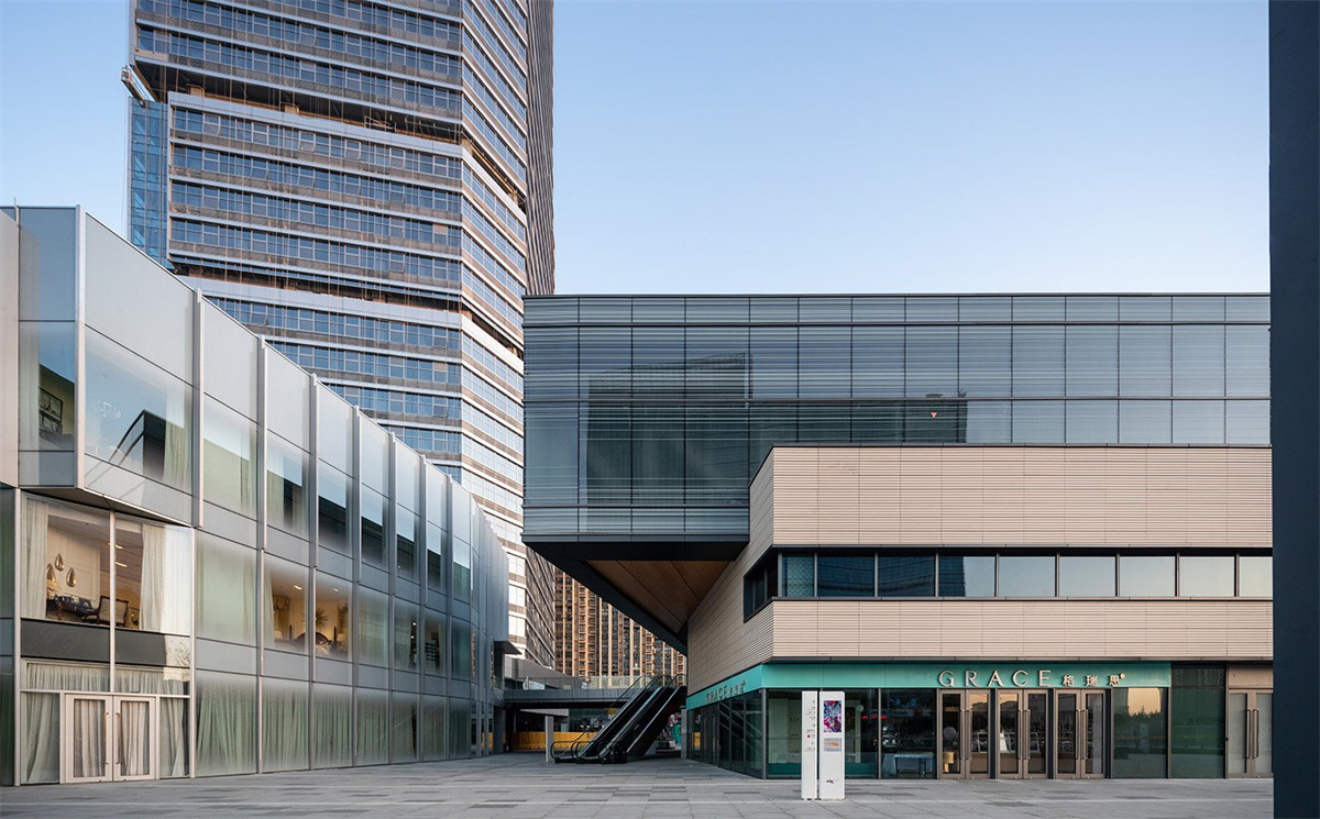 昆山万象城| Gensler, 上海三益建筑设计- 品素品设计