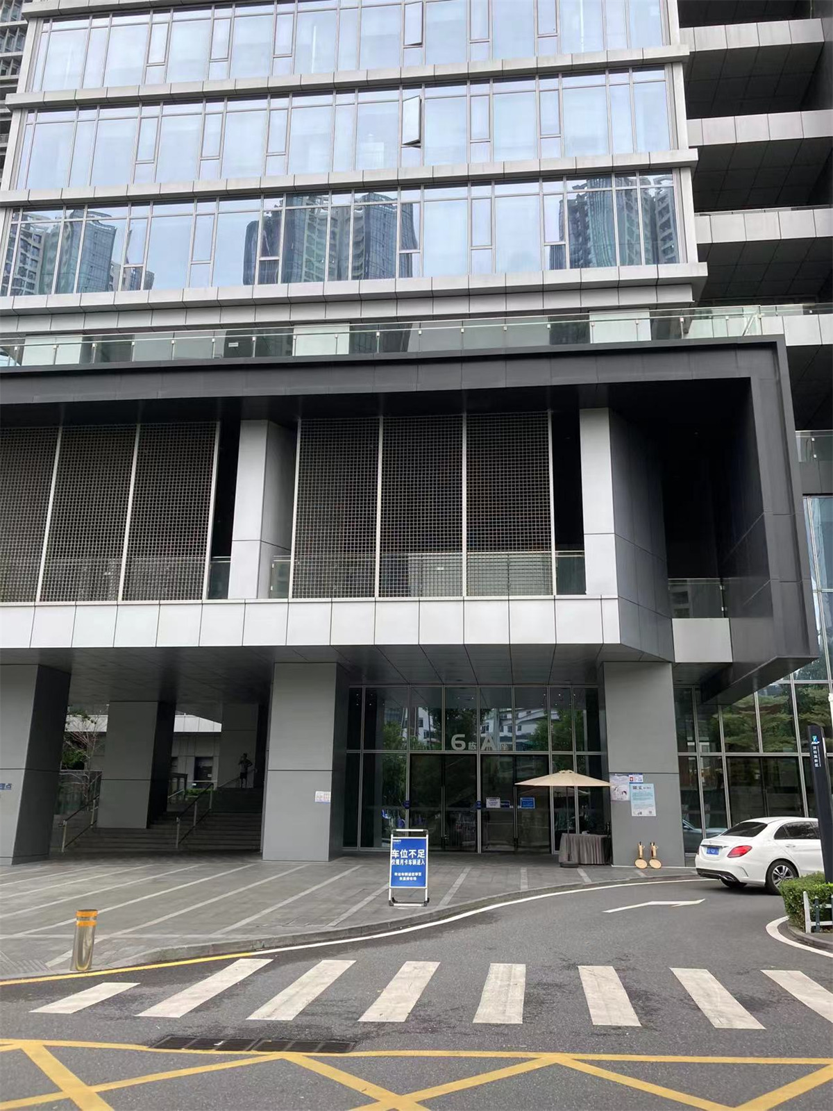 深圳留仙洞总部基地最新建设的超高层立面库 - 品素品设计