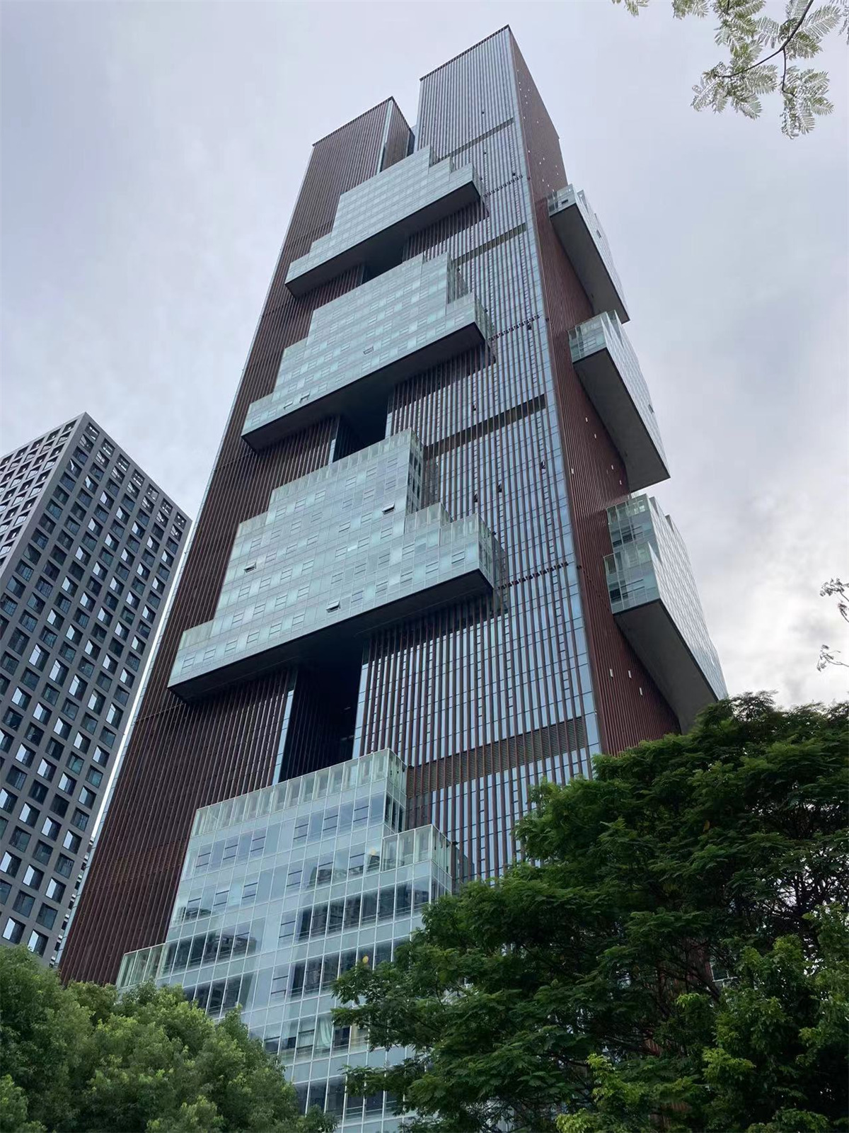 深圳留仙洞总部基地最新建设的超高层立面库 - 品素品设计