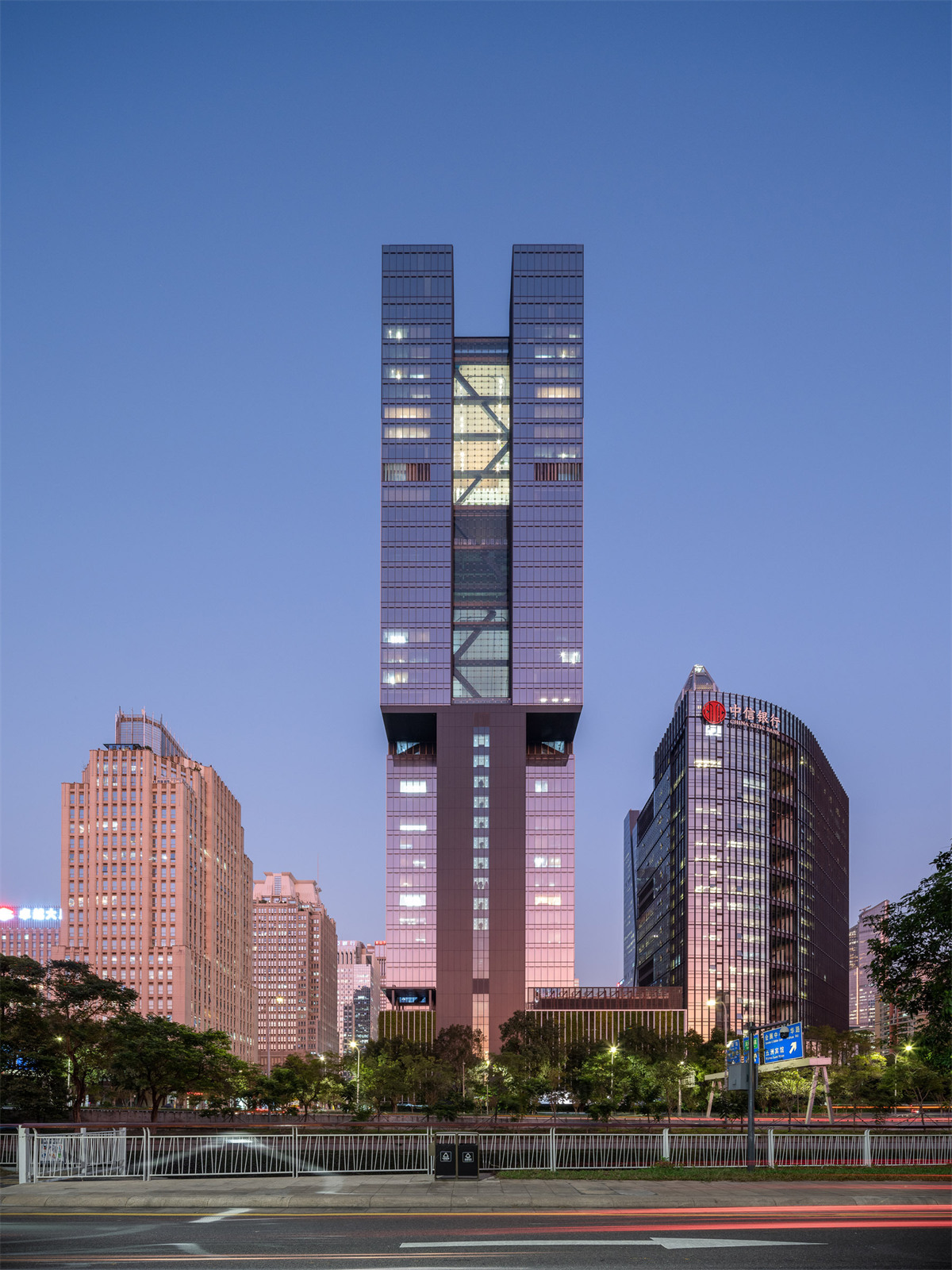 安信金融大厦, 深圳 | rocco design architects