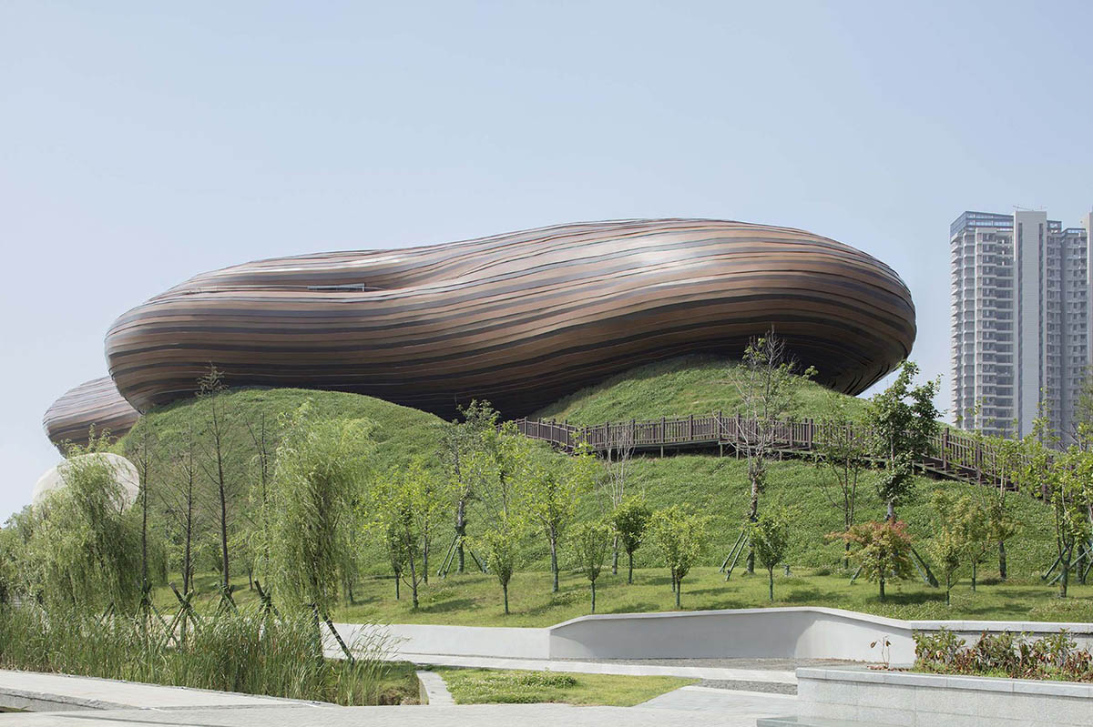 floating melodies—liyang museum | crox